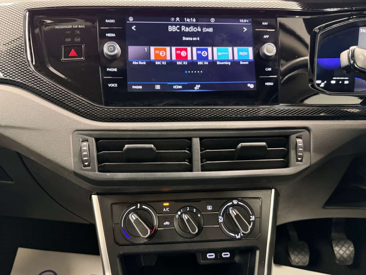 2022 VOLKSWAGEN POLO 2022 VOLKSWAGEN POLO