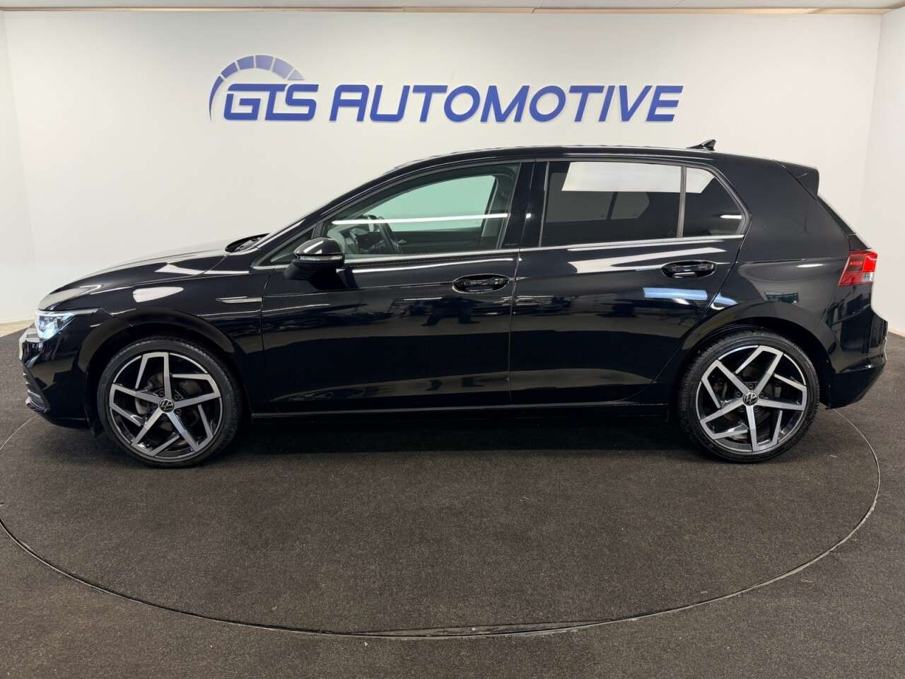 2020 VOLKSWAGEN GOLF 2020 VOLKSWAGEN GOLF