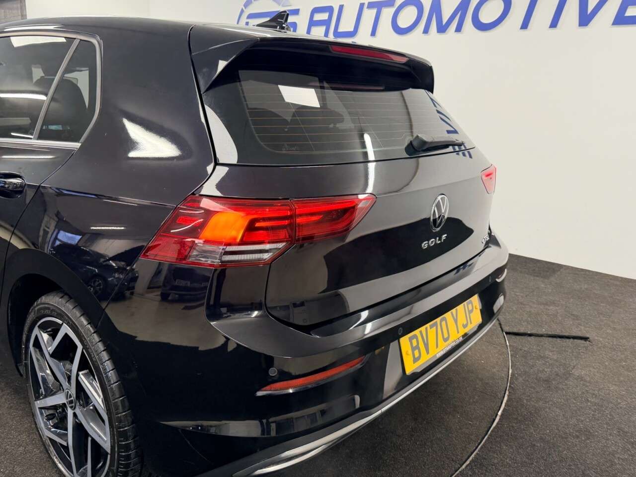 2020 VOLKSWAGEN GOLF 2020 VOLKSWAGEN GOLF