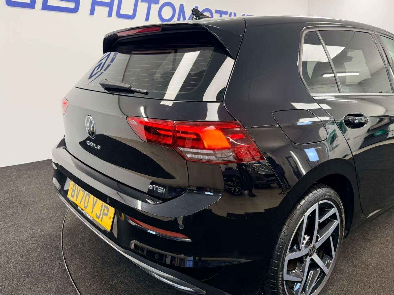 2020 VOLKSWAGEN GOLF 2020 VOLKSWAGEN GOLF