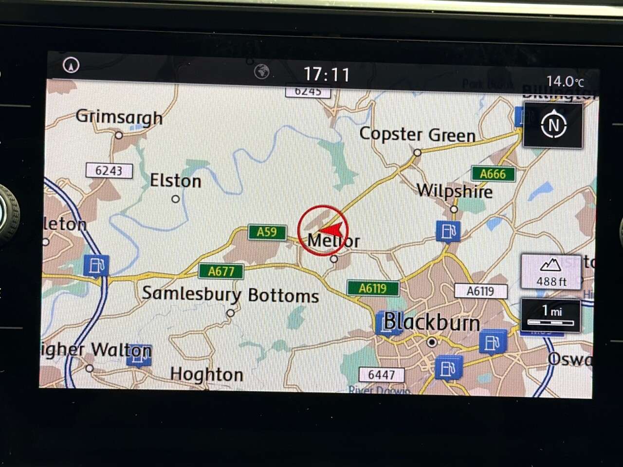 A 2018 VOLKSWAGEN TIGUAN 1.4 TSI SE NAVIGATION 125 BHP + PARKING SENSORS + APPLE PLAY SIX MONTH WARR A 2018 VOLKSWAGEN TIGUAN 1.4 TSI SE NAVIGATION 125 BHP + PARKING SENSORS + APPLE PLAY SIX MONTH WARR