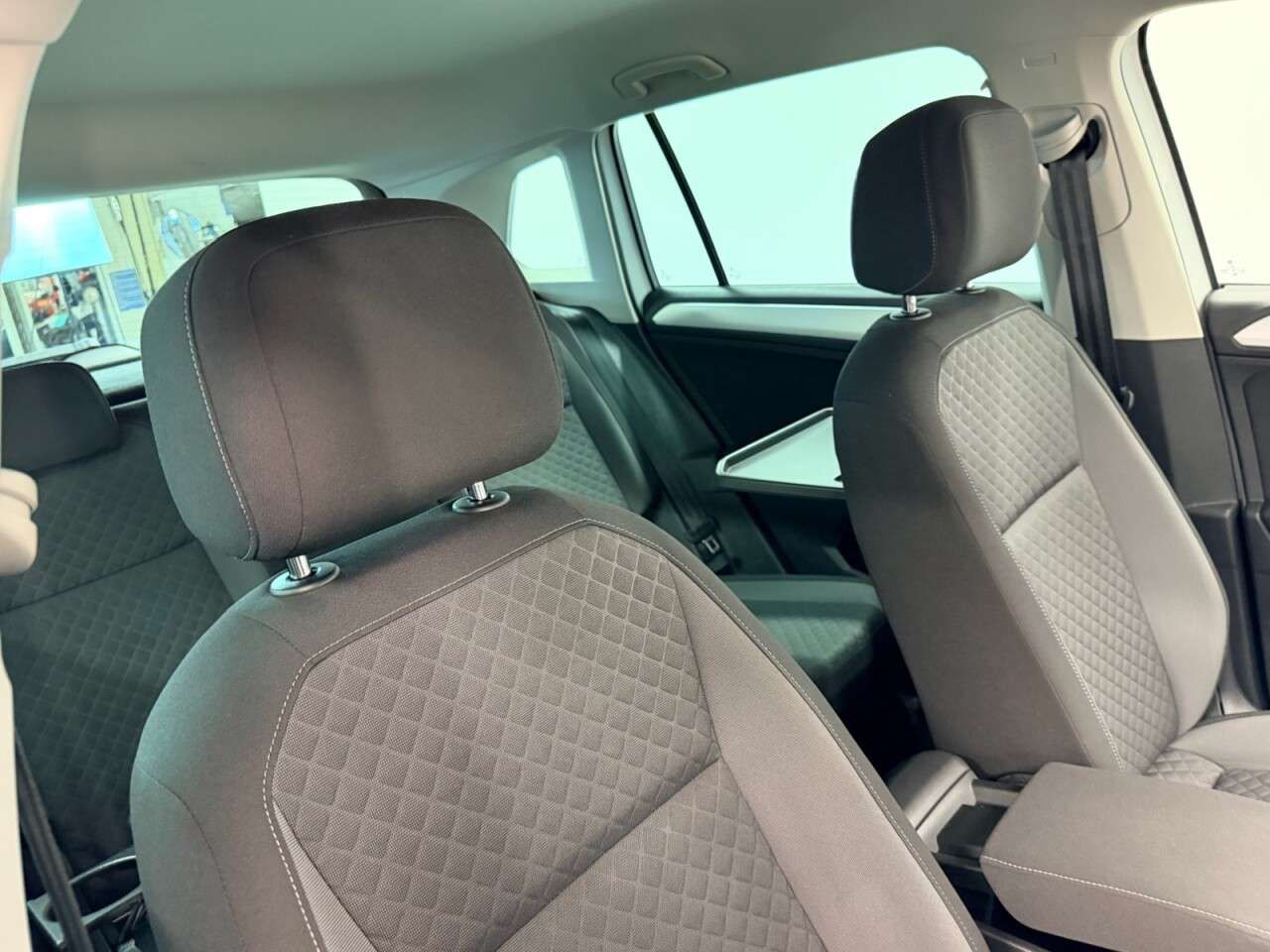 2018 VOLKSWAGEN TIGUAN 2018 VOLKSWAGEN TIGUAN