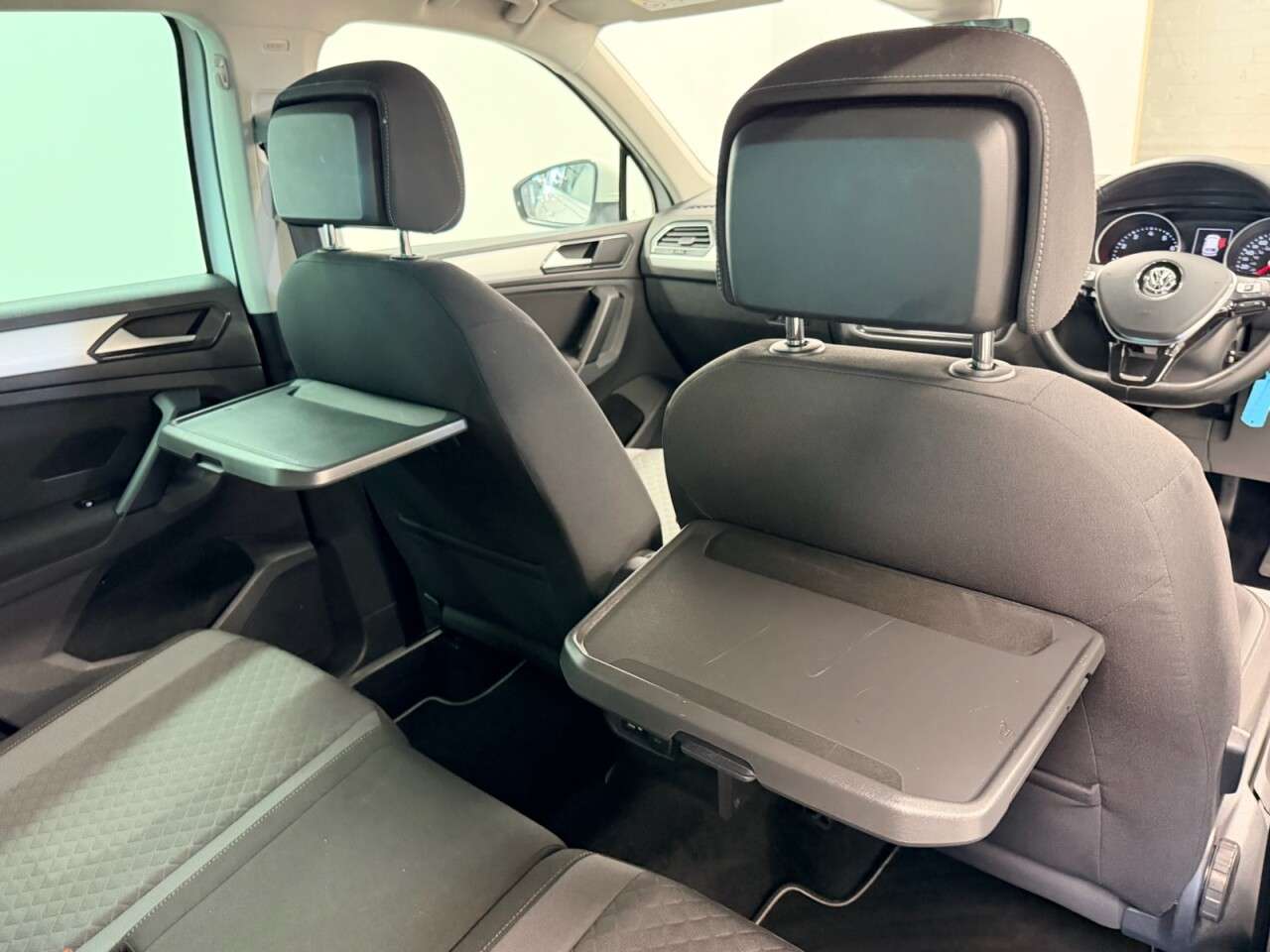 2018 VOLKSWAGEN TIGUAN 2018 VOLKSWAGEN TIGUAN