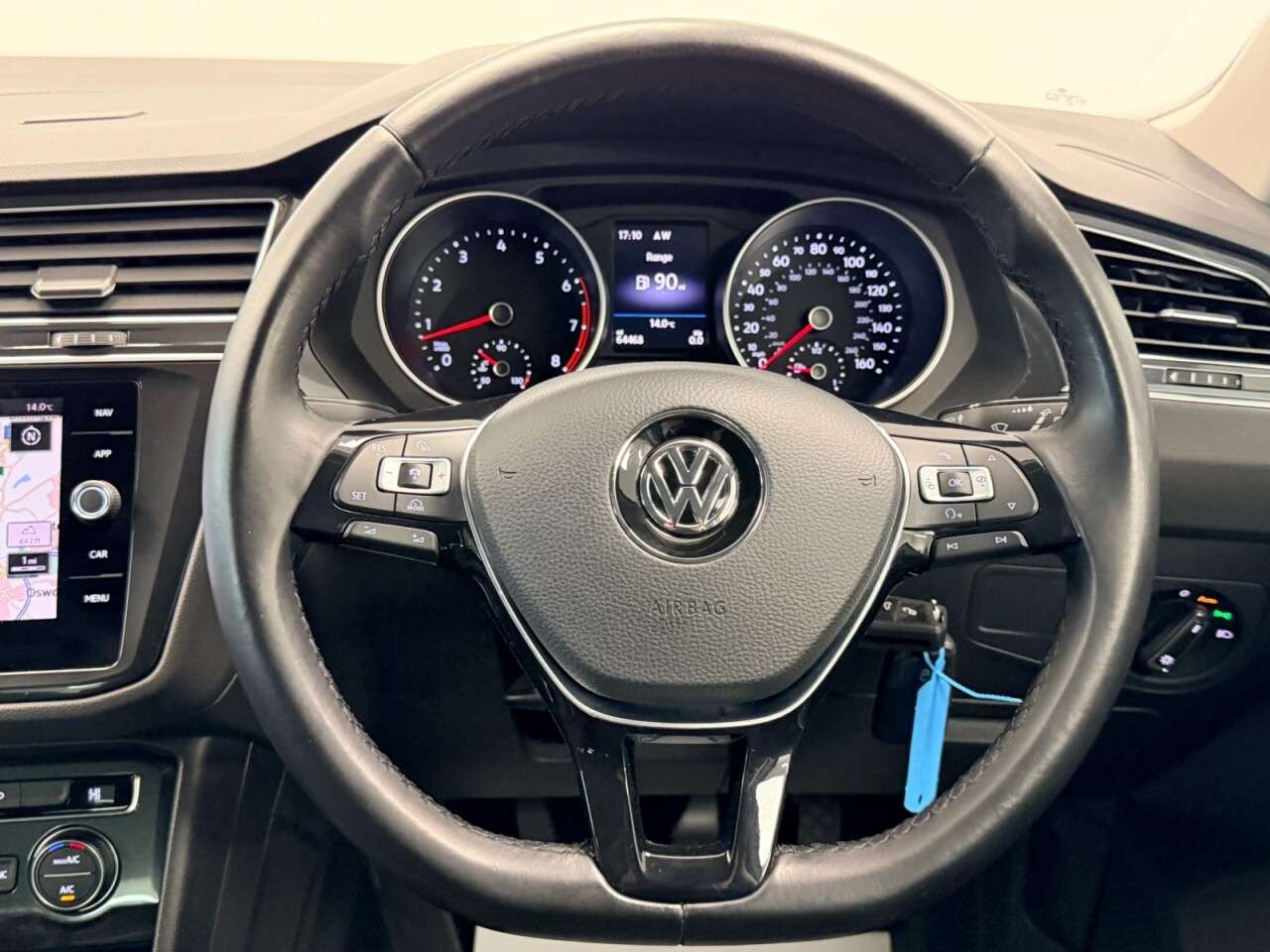 2018 VOLKSWAGEN TIGUAN 2018 VOLKSWAGEN TIGUAN