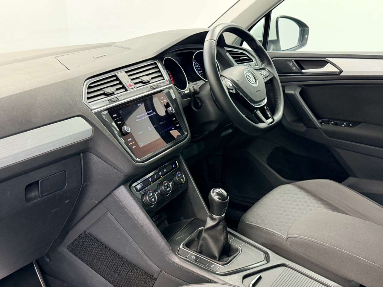 2018 VOLKSWAGEN TIGUAN 2018 VOLKSWAGEN TIGUAN