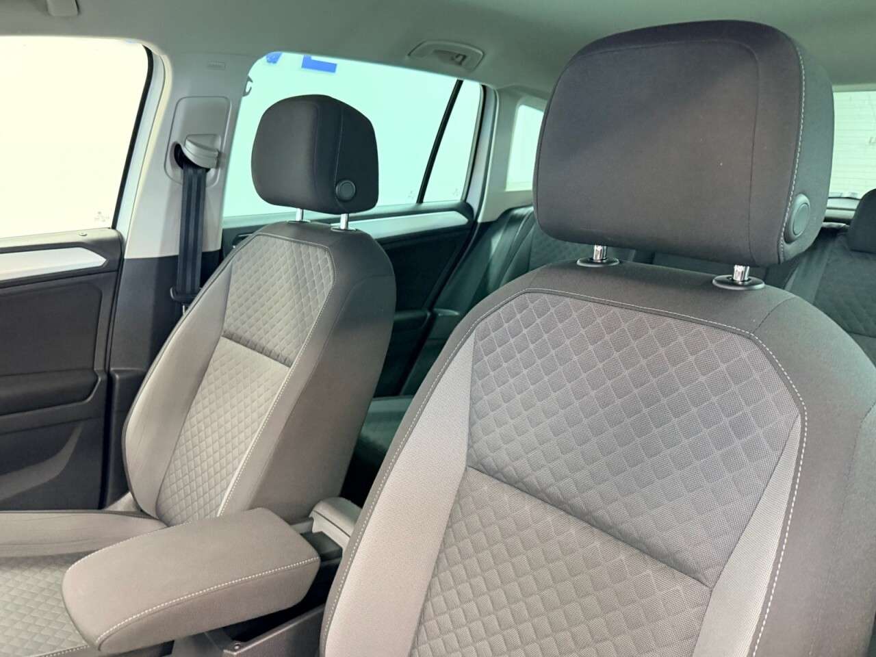 2018 VOLKSWAGEN TIGUAN 2018 VOLKSWAGEN TIGUAN