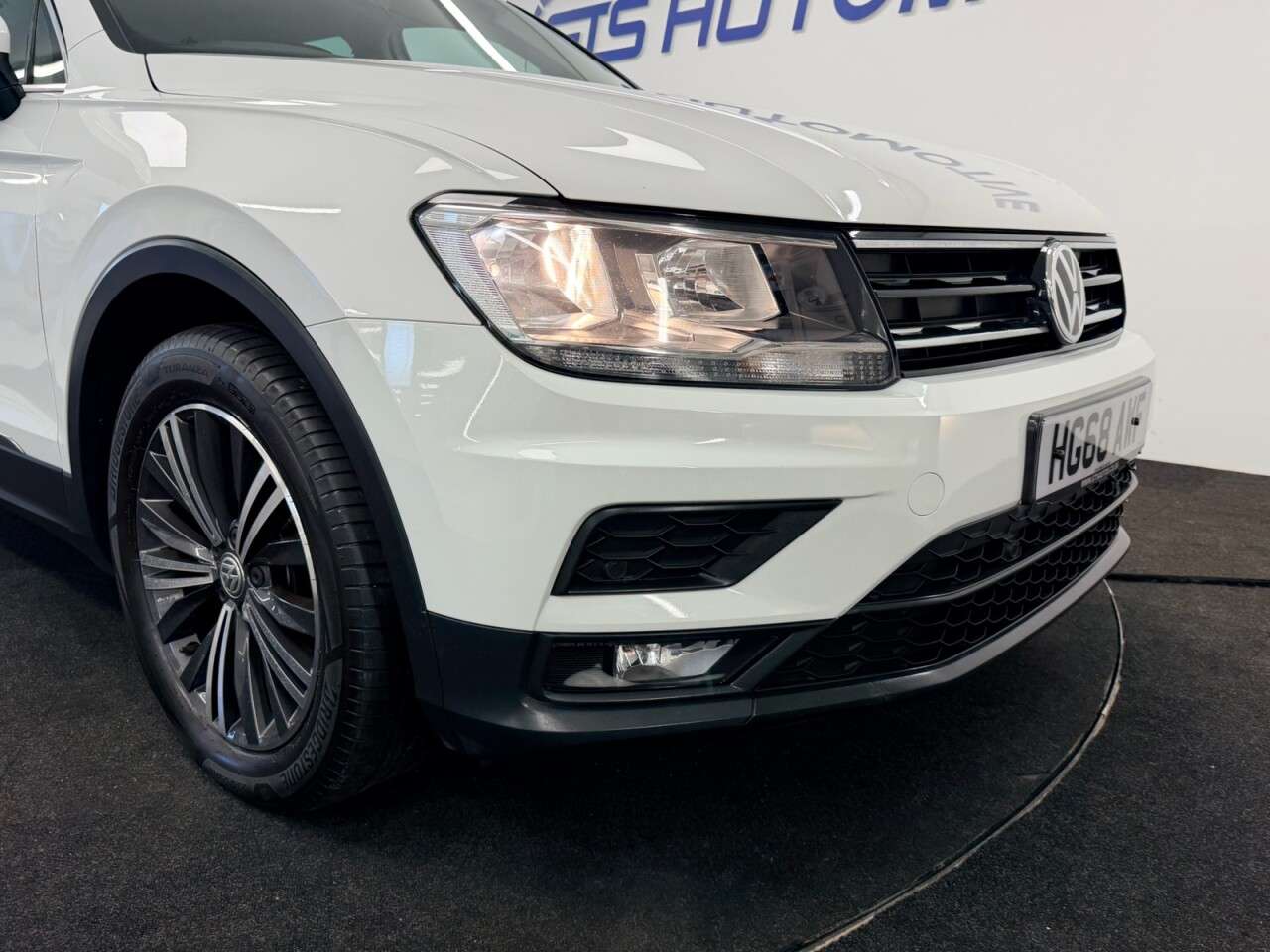 2018 VOLKSWAGEN TIGUAN 2018 VOLKSWAGEN TIGUAN