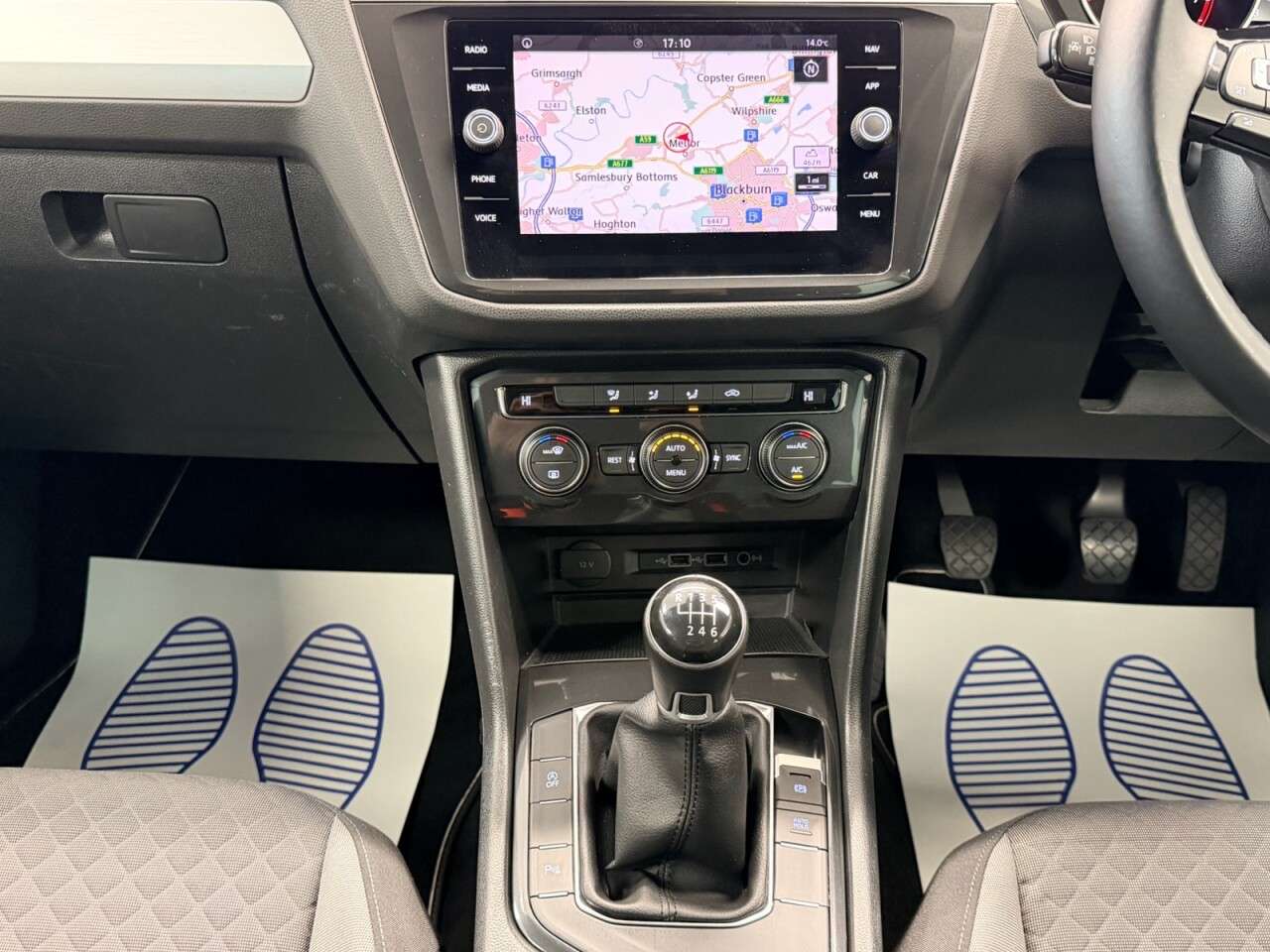 2018 VOLKSWAGEN TIGUAN 2018 VOLKSWAGEN TIGUAN