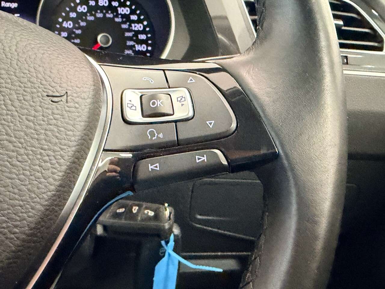 2018 VOLKSWAGEN TIGUAN 2018 VOLKSWAGEN TIGUAN