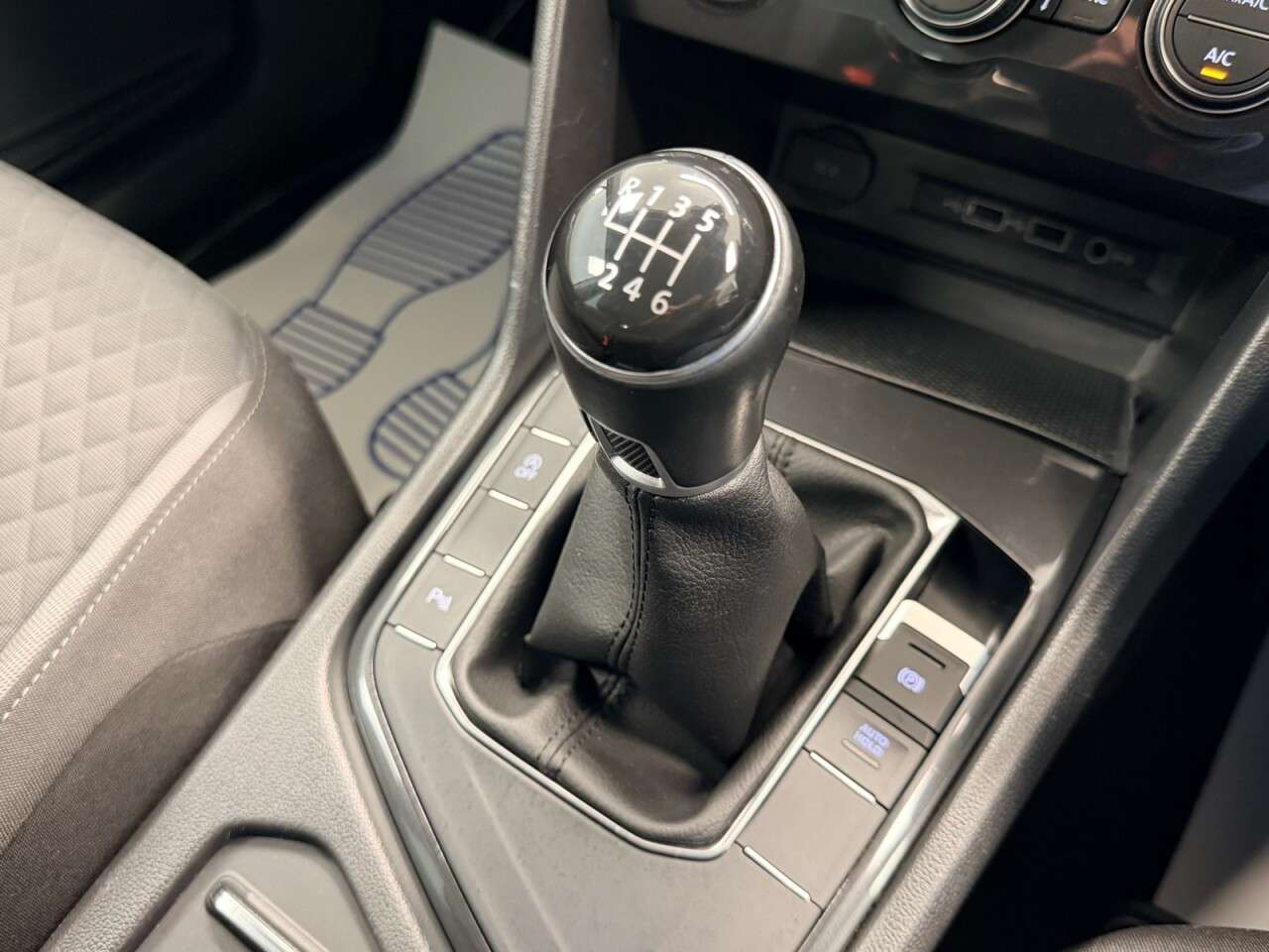 2018 VOLKSWAGEN TIGUAN 2018 VOLKSWAGEN TIGUAN