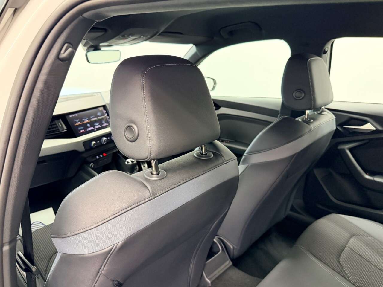 2022 AUDI A1 2022 AUDI A1