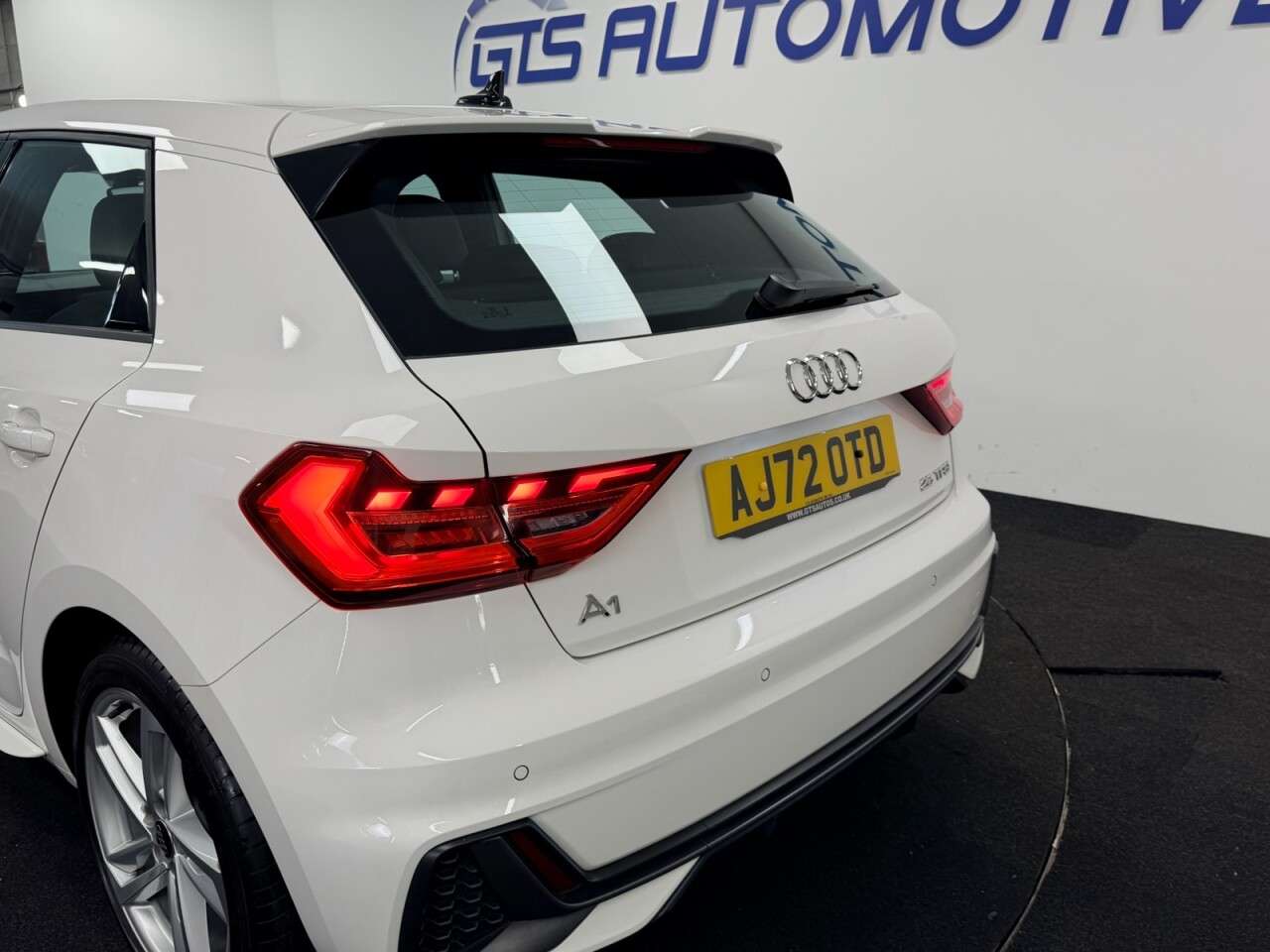 2022 AUDI A1 2022 AUDI A1