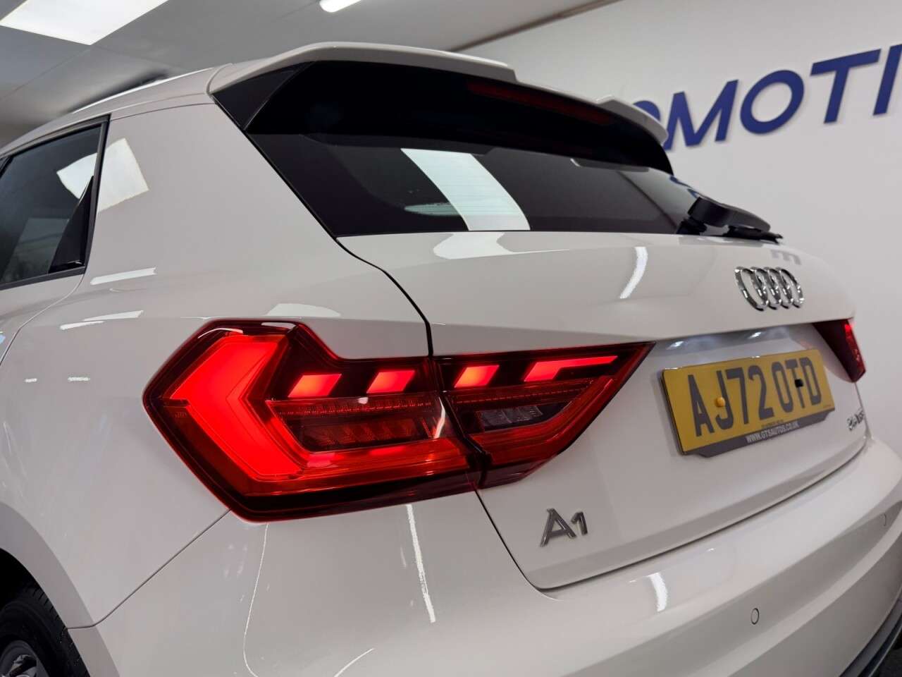 2022 AUDI A1 2022 AUDI A1
