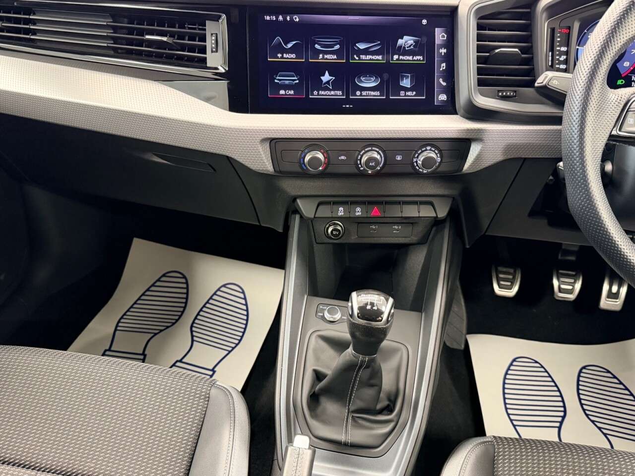 2022 AUDI A1 2022 AUDI A1