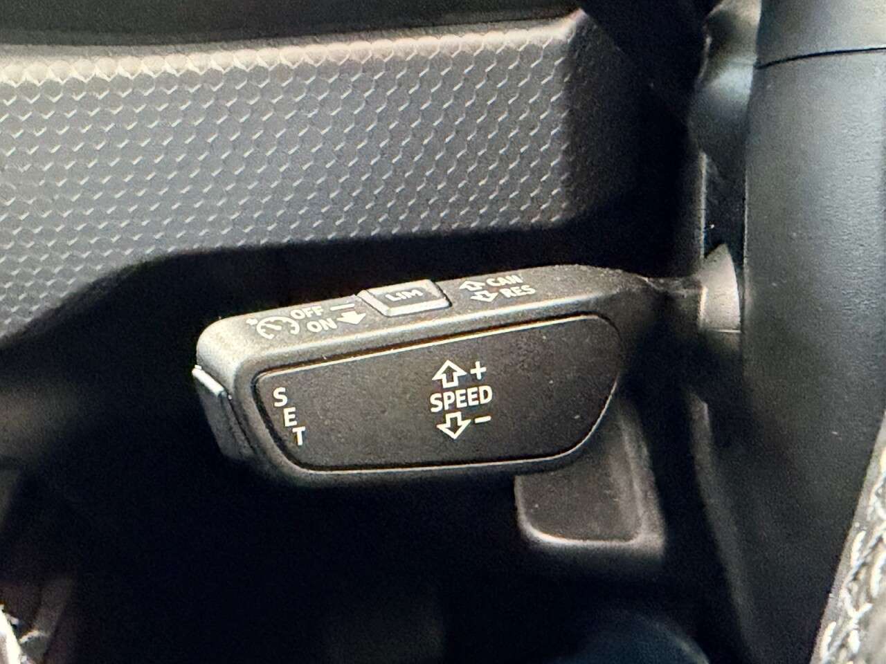 2022 AUDI A1 2022 AUDI A1