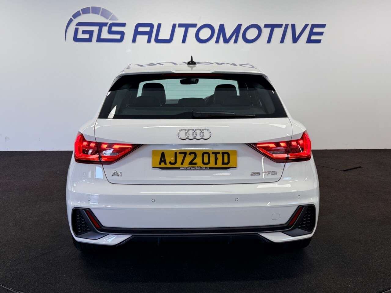 2022 AUDI A1 2022 AUDI A1