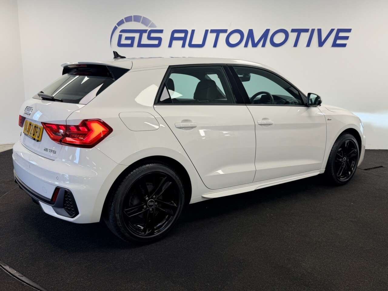 2022 AUDI A1 2022 AUDI A1