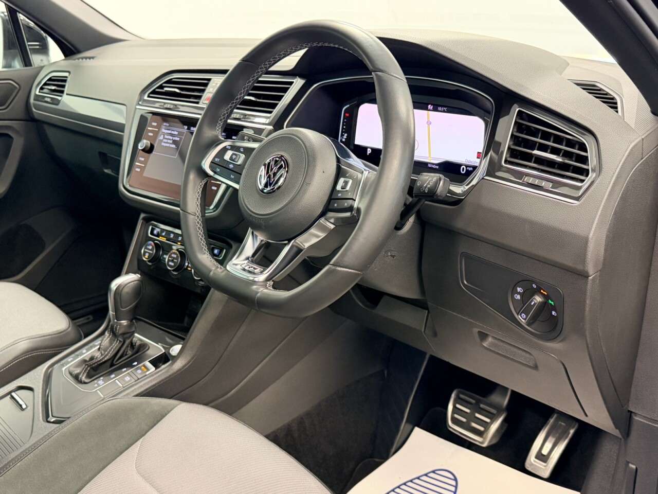 2019 VOLKSWAGEN TIGUAN 2019 VOLKSWAGEN TIGUAN