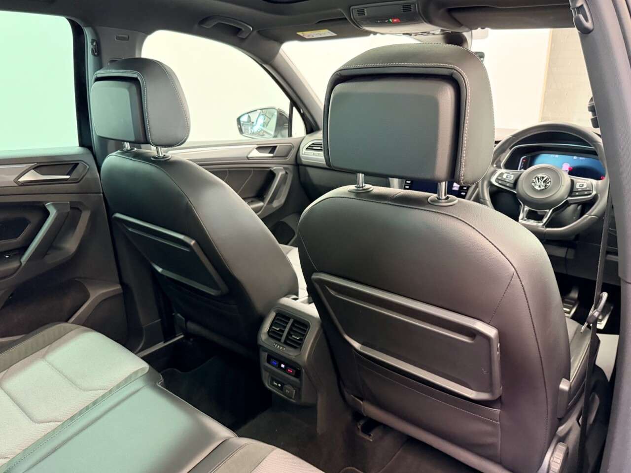 2019 VOLKSWAGEN TIGUAN 2019 VOLKSWAGEN TIGUAN