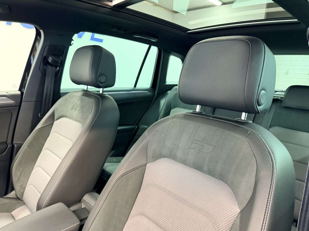 2019 VOLKSWAGEN TIGUAN 2019 VOLKSWAGEN TIGUAN