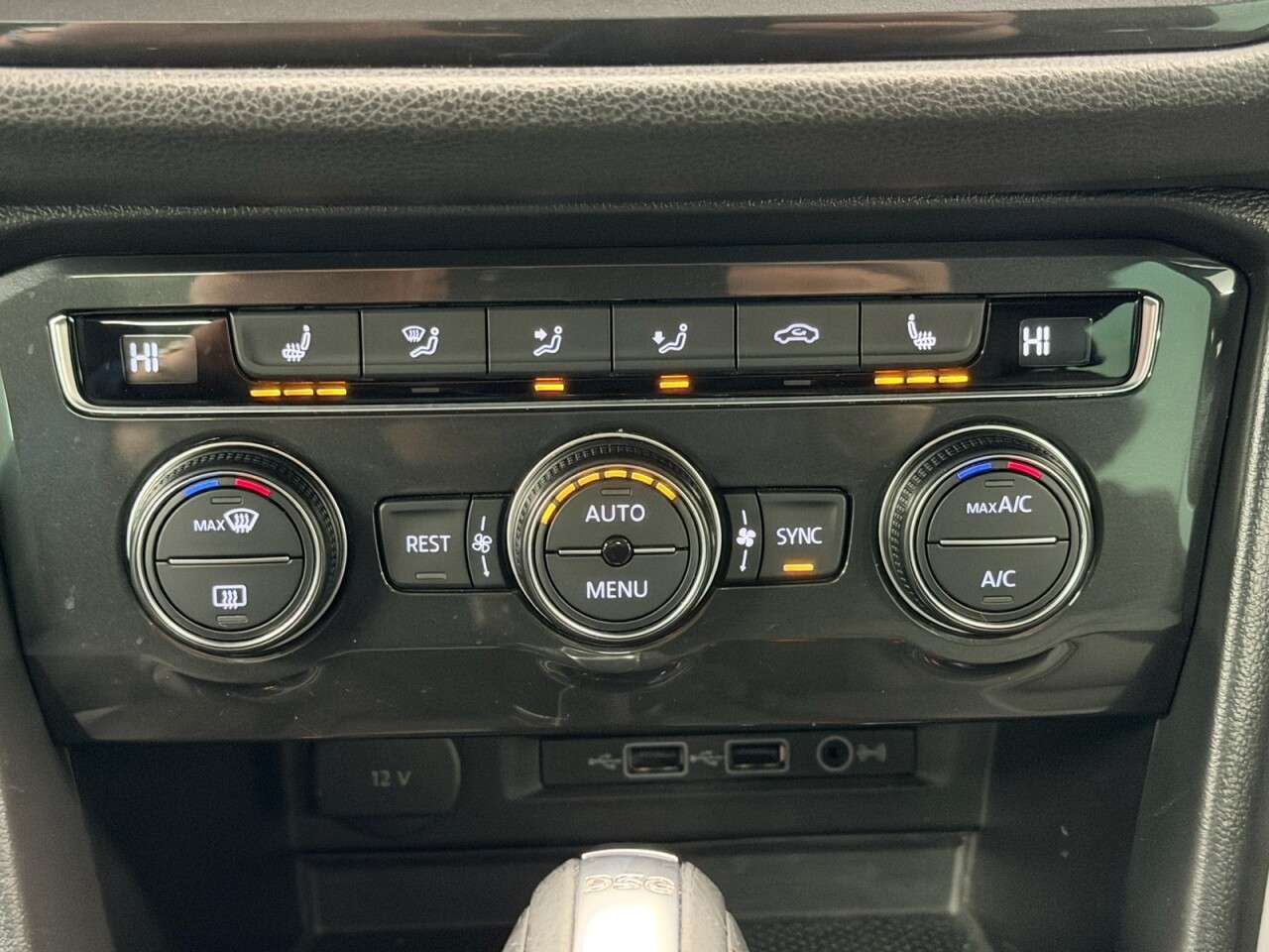 2019 VOLKSWAGEN TIGUAN 2019 VOLKSWAGEN TIGUAN