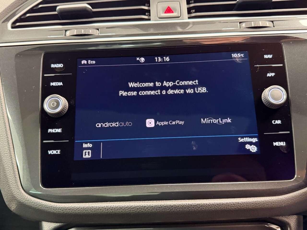 2019 VOLKSWAGEN TIGUAN 2019 VOLKSWAGEN TIGUAN