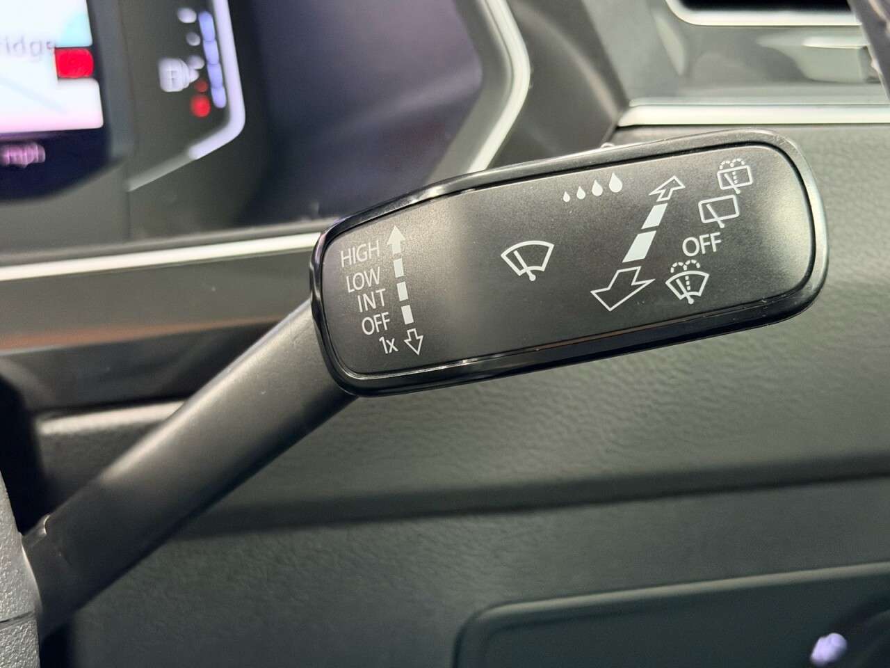 2019 VOLKSWAGEN TIGUAN 2019 VOLKSWAGEN TIGUAN