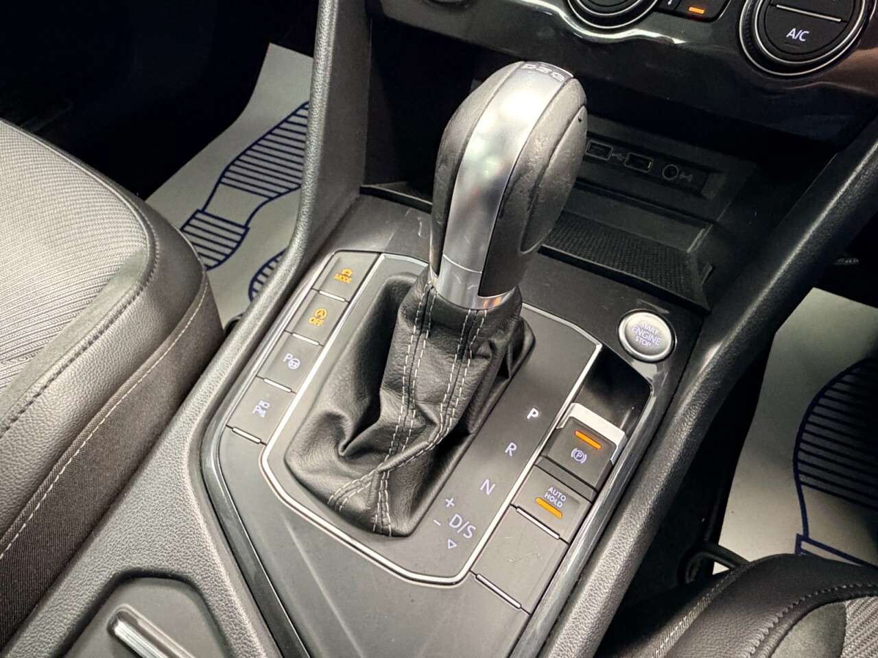 2019 VOLKSWAGEN TIGUAN 2019 VOLKSWAGEN TIGUAN