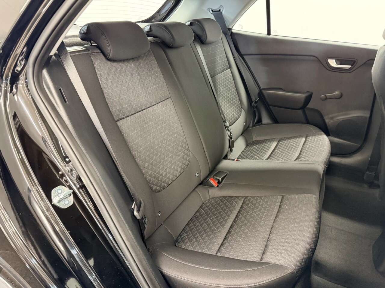 2023 KIA RIO 2023 KIA RIO