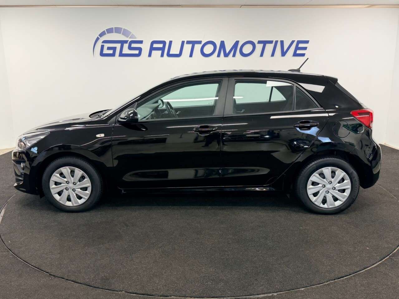 2023 KIA RIO 2023 KIA RIO