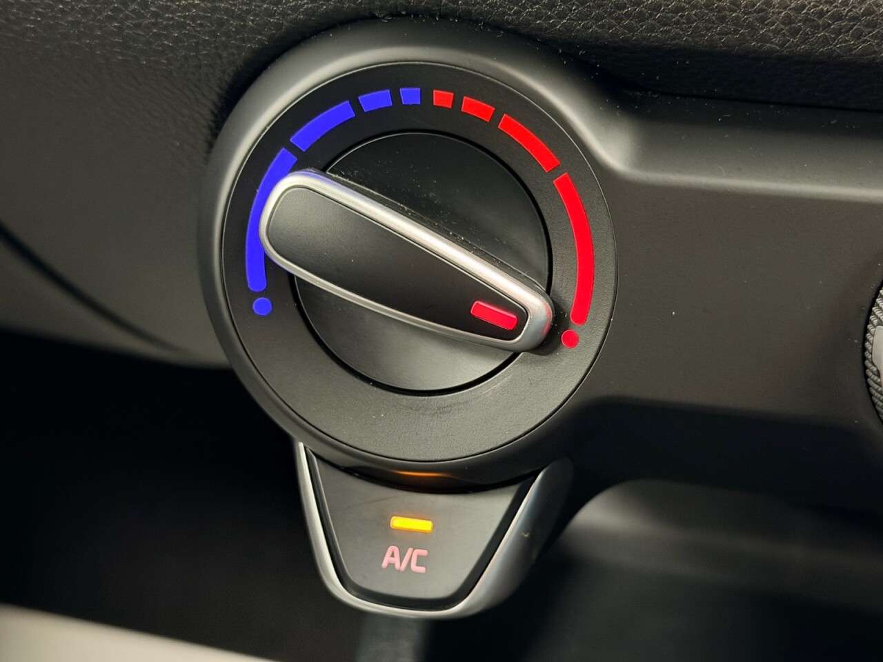 2023 KIA RIO 2023 KIA RIO