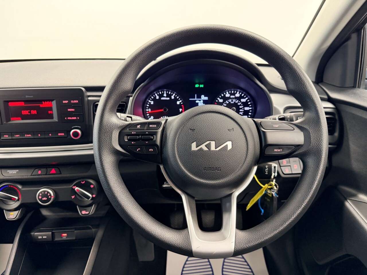 2023 KIA RIO 2023 KIA RIO