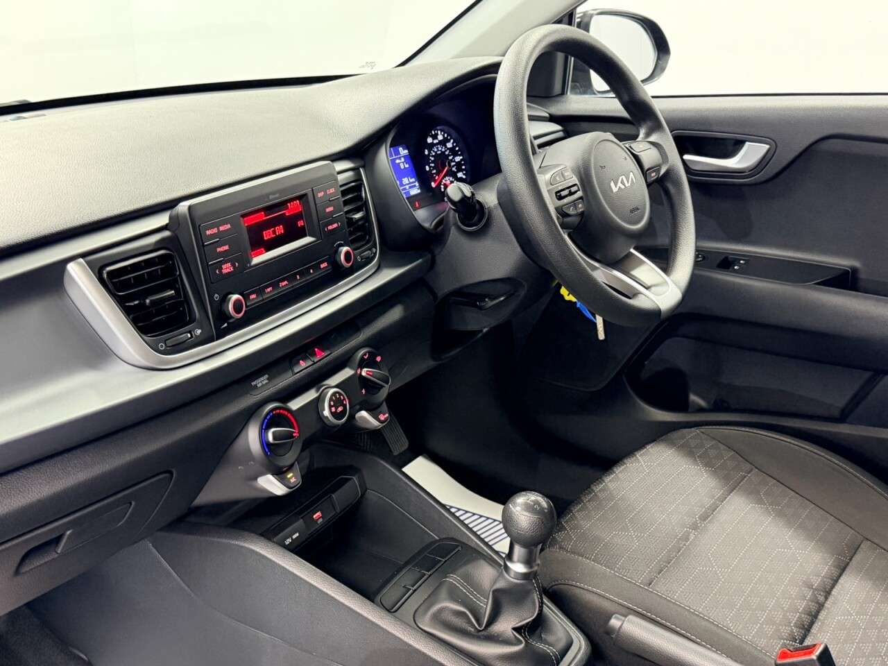 2023 KIA RIO 2023 KIA RIO