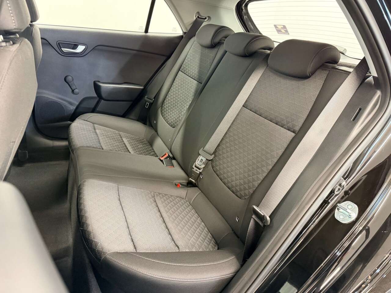 2023 KIA RIO 2023 KIA RIO