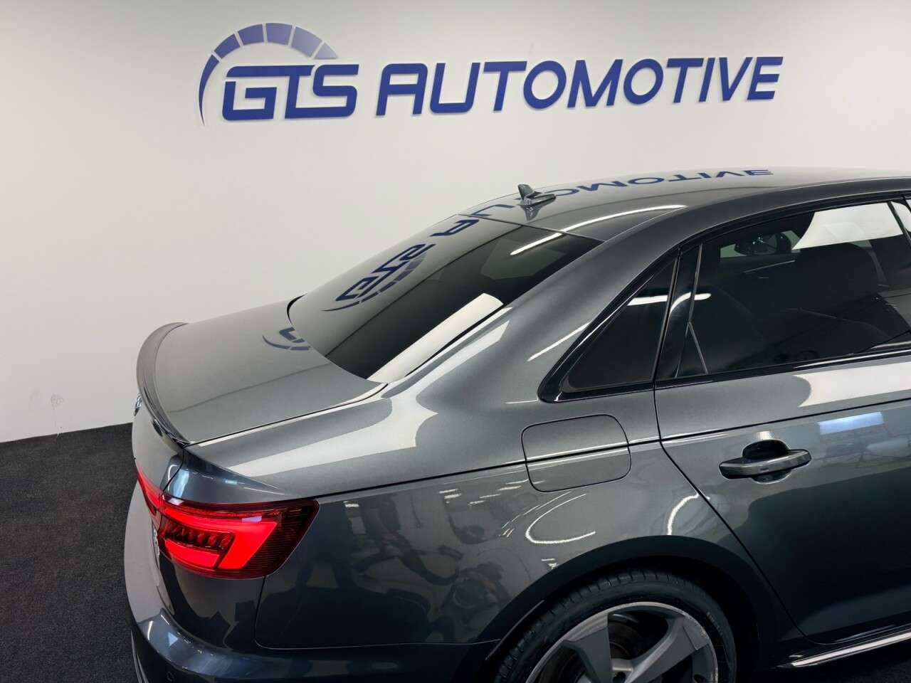 2019 AUDI A4 2019 AUDI A4