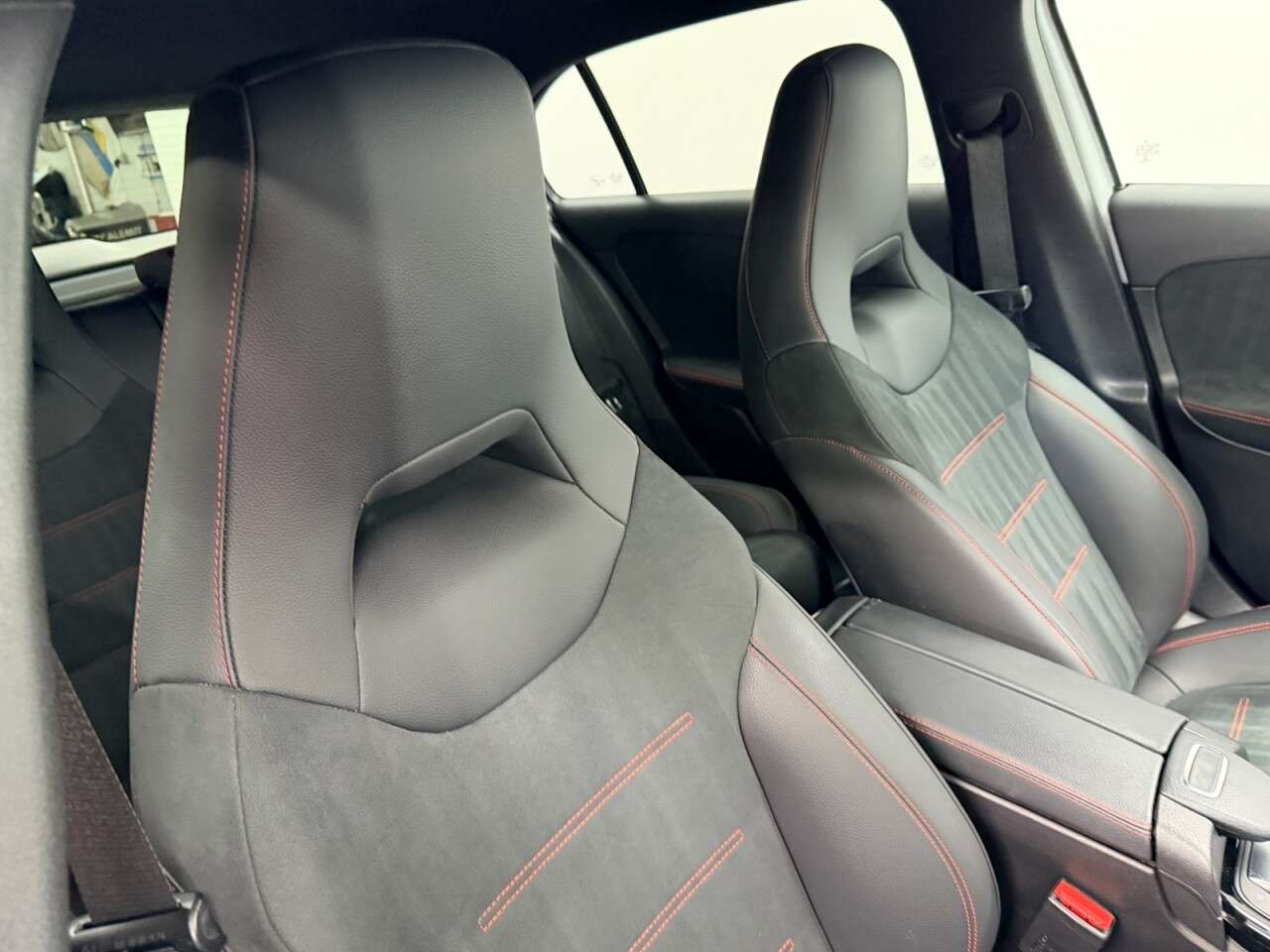 2021 MERCEDES-BENZ A CLASS 2021 MERCEDES-BENZ A CLASS