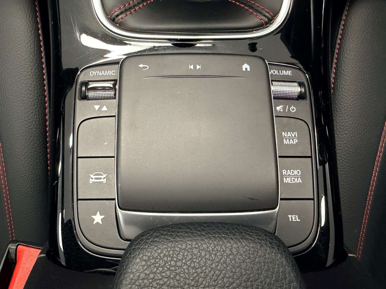 2021 MERCEDES-BENZ A CLASS 2021 MERCEDES-BENZ A CLASS