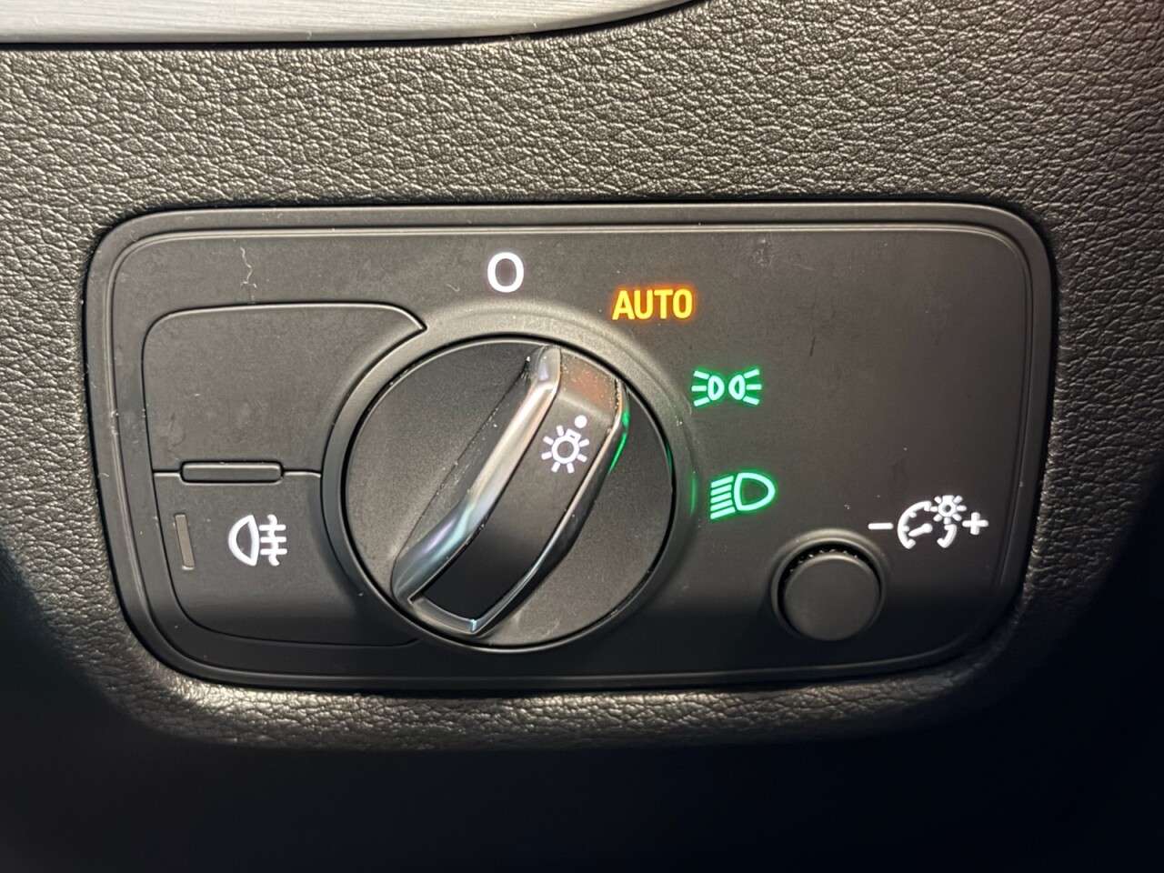 2022 AUDI Q2 2022 AUDI Q2