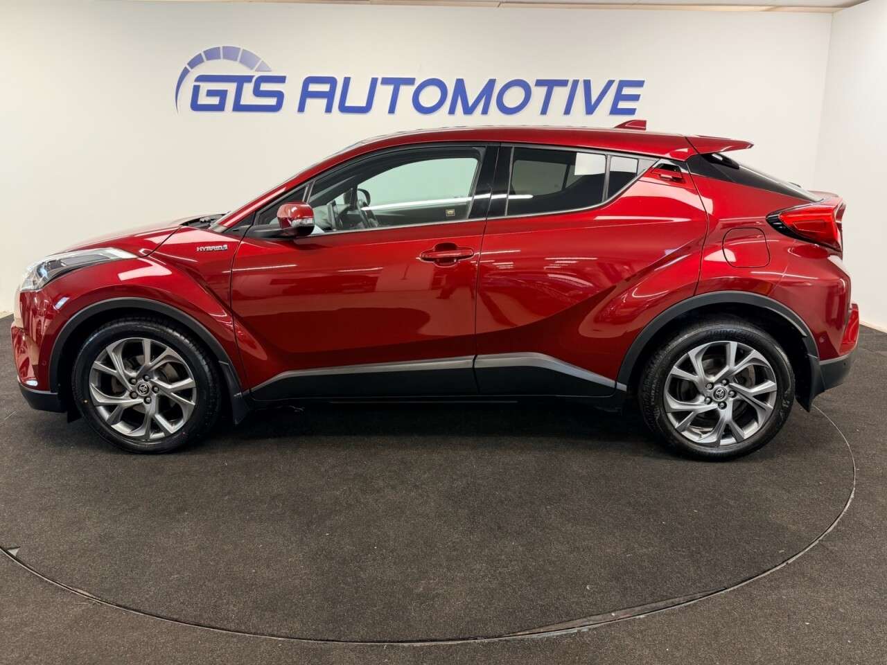 2019 TOYOTA C-HR 2019 TOYOTA C-HR