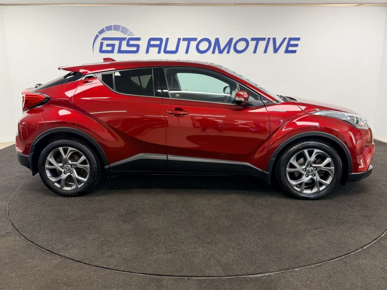 2019 TOYOTA C-HR 2019 TOYOTA C-HR
