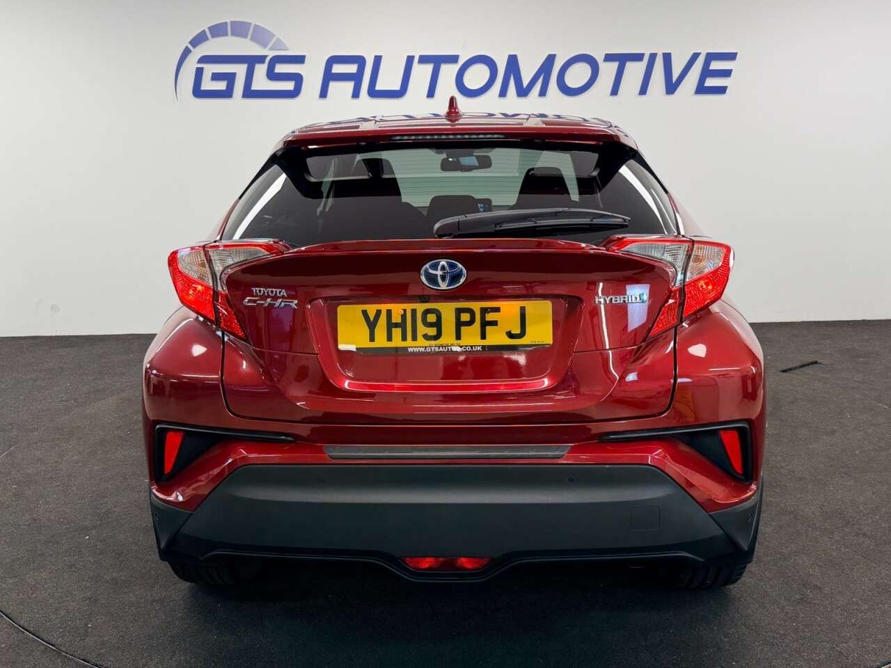 2019 TOYOTA C-HR 2019 TOYOTA C-HR