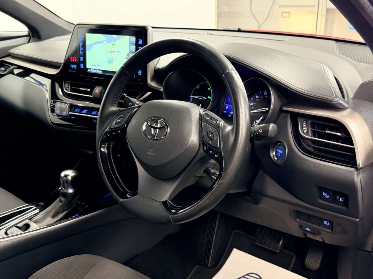 2019 TOYOTA C-HR 2019 TOYOTA C-HR