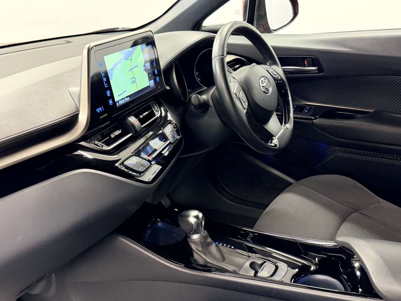 2019 TOYOTA C-HR 2019 TOYOTA C-HR