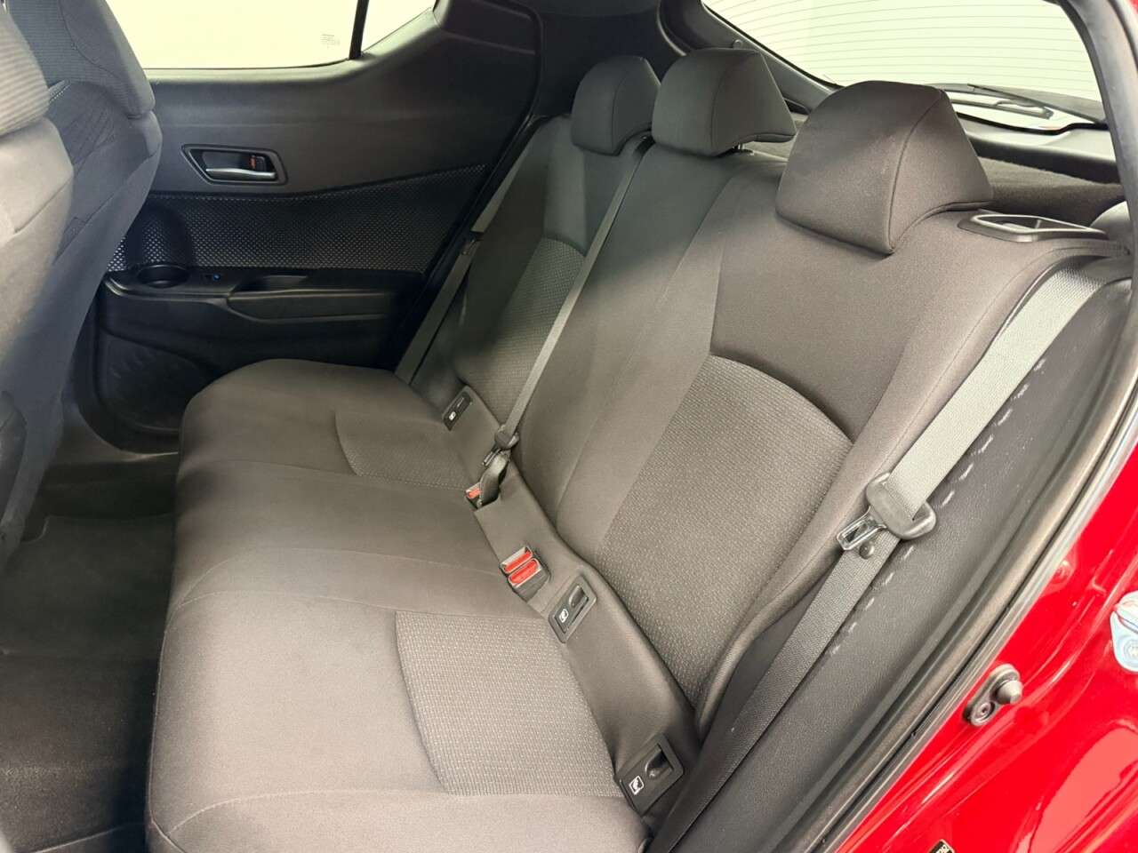 2019 TOYOTA C-HR 2019 TOYOTA C-HR