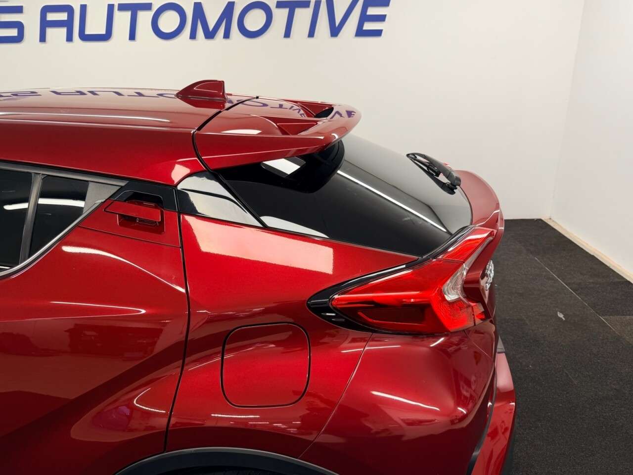 2019 TOYOTA C-HR 2019 TOYOTA C-HR