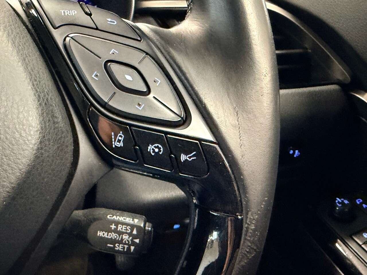 2019 TOYOTA C-HR 2019 TOYOTA C-HR