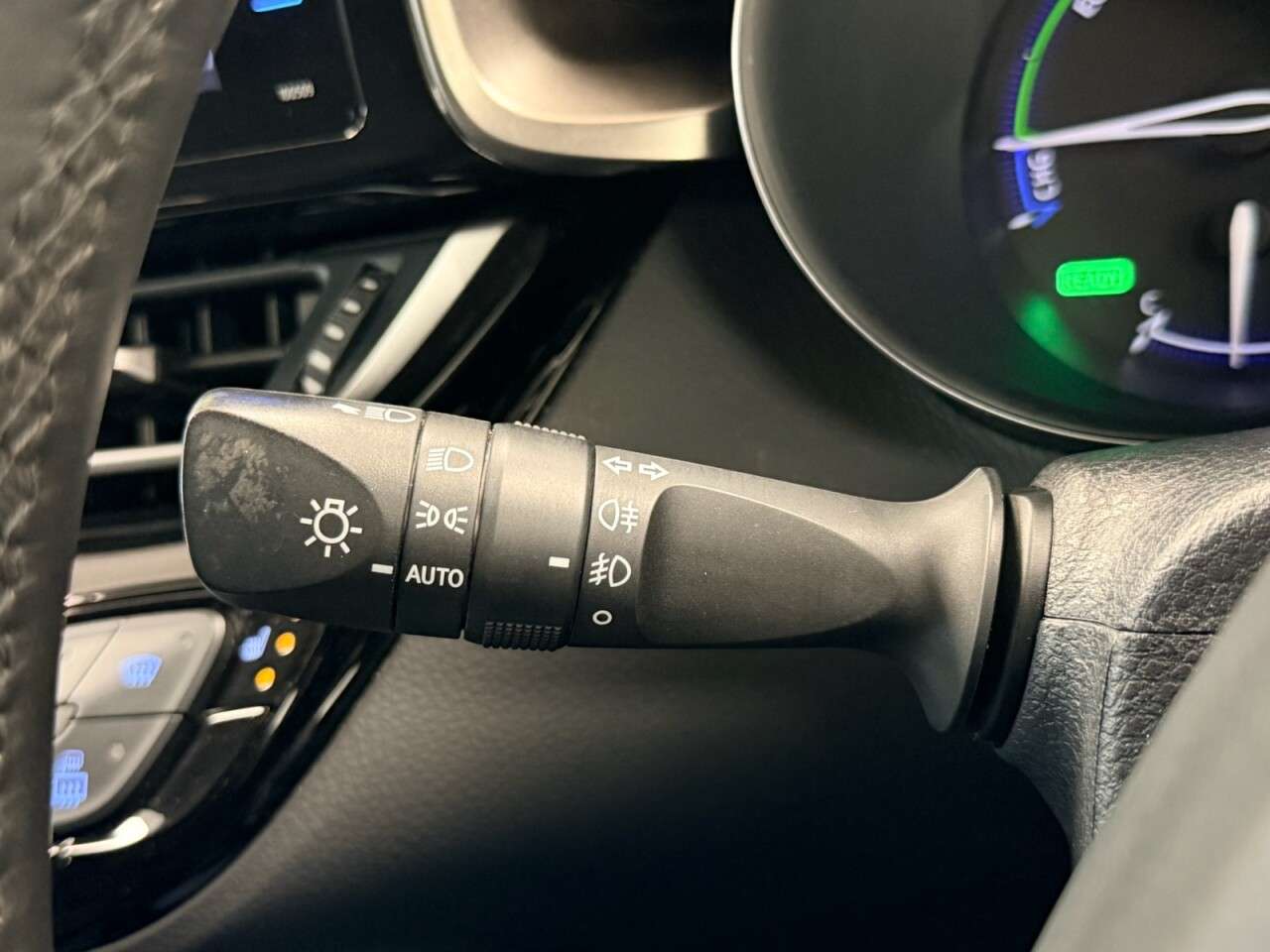 2019 TOYOTA C-HR 2019 TOYOTA C-HR