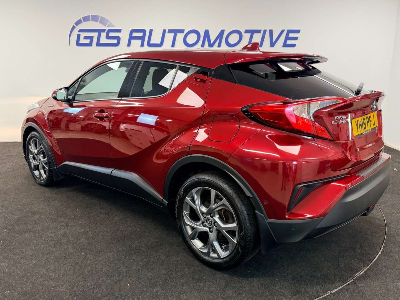 2019 TOYOTA C-HR 2019 TOYOTA C-HR