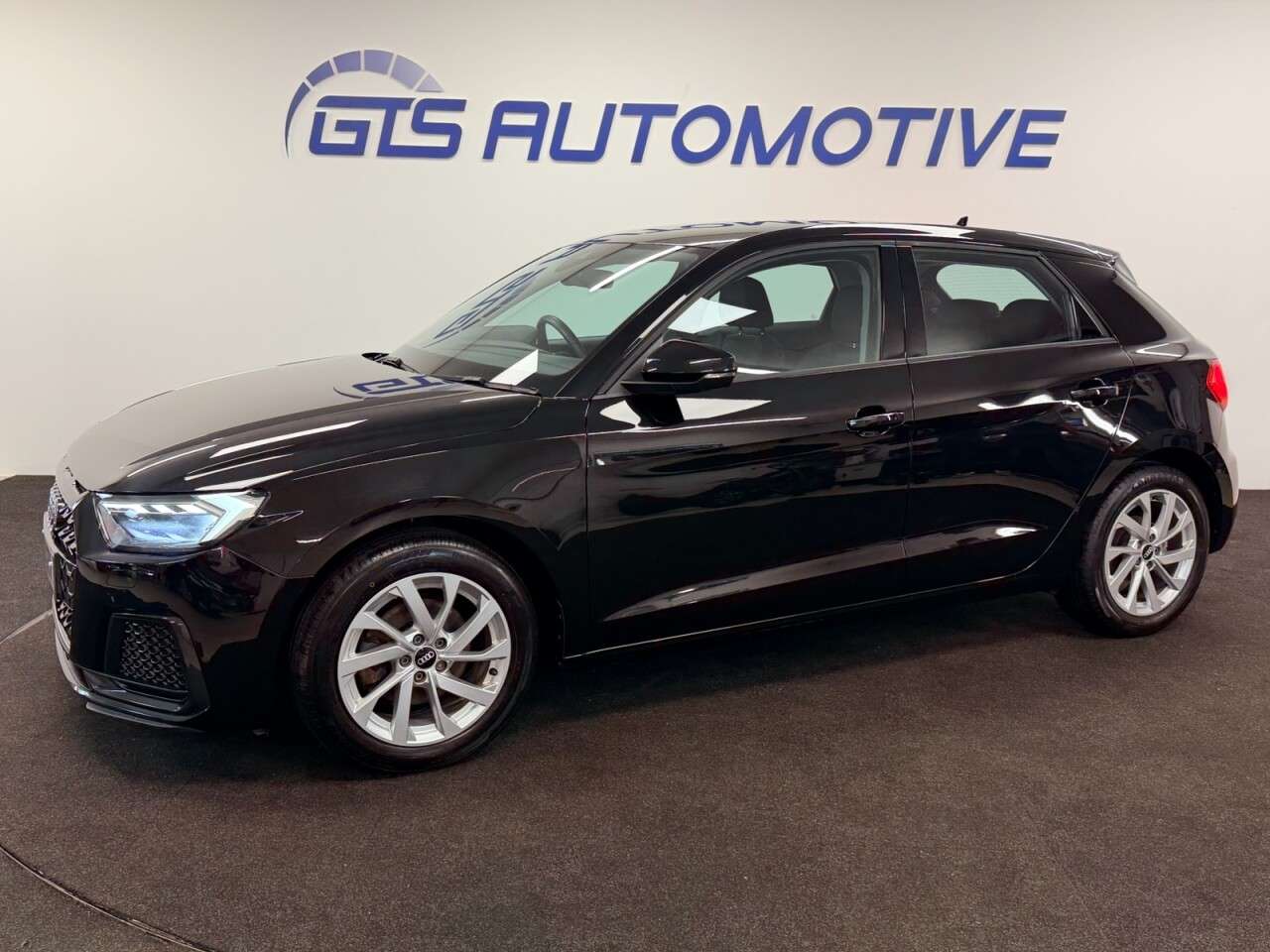A 2021 AUDI A1 SPORTBACK 1.0 TFSI 30 SPORT FIVE DOOR 110 BHP + APPLE CAR PLAY + PARKING SENSORS SIX A 2021 AUDI A1 SPORTBACK 1.0 TFSI 30 SPORT FIVE DOOR 110 BHP + APPLE CAR PLAY + PARKING SENSORS SIX