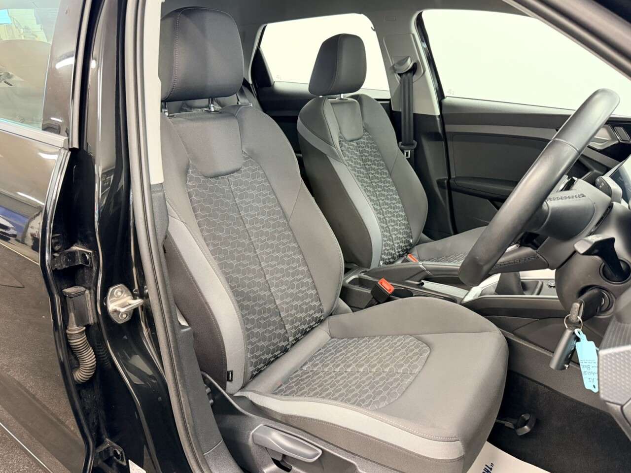 A 2021 AUDI A1 SPORTBACK 1.0 TFSI 30 SPORT FIVE DOOR 110 BHP + APPLE CAR PLAY + PARKING SENSORS SIX A 2021 AUDI A1 SPORTBACK 1.0 TFSI 30 SPORT FIVE DOOR 110 BHP + APPLE CAR PLAY + PARKING SENSORS SIX